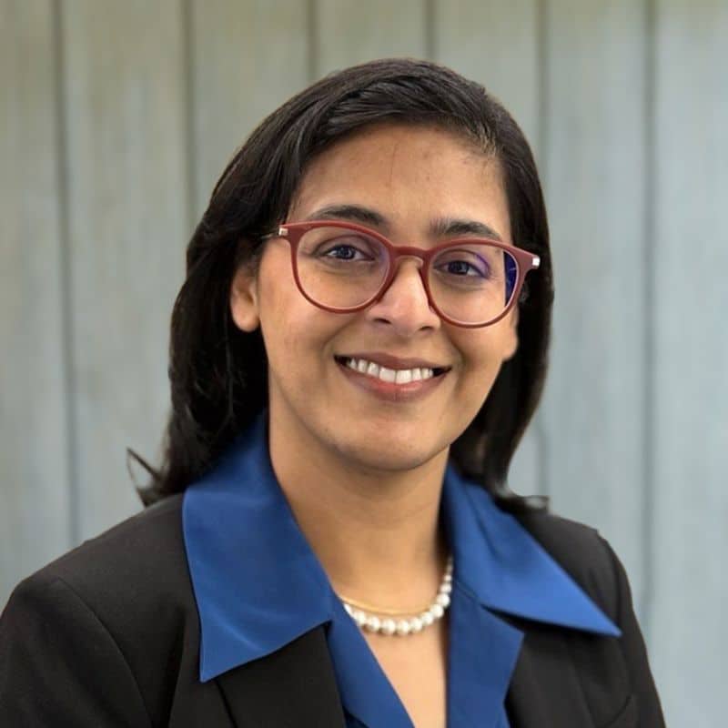 Vitalcare-family-practice-ruchi-dixit (1) Ruchi dixit meet the team